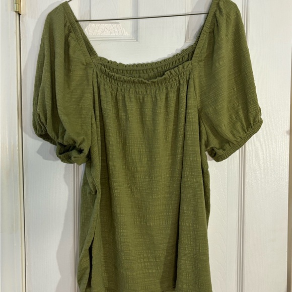 Wonderly women’s blouse top shirt size Large olive flowy - Picture 1 of 3